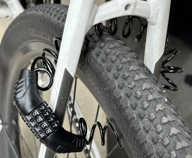 Cadena de bloqueo de casco clá - Cable Lock Combination reseña y precio